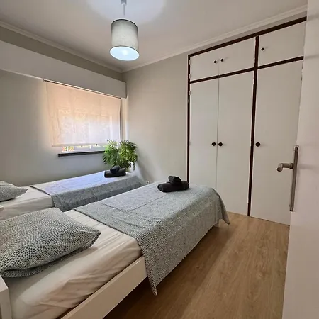 2br - Near & Cascais - Sleeps 4