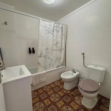 2br - Near & Cascais - Sleeps 4 Апартаменты *