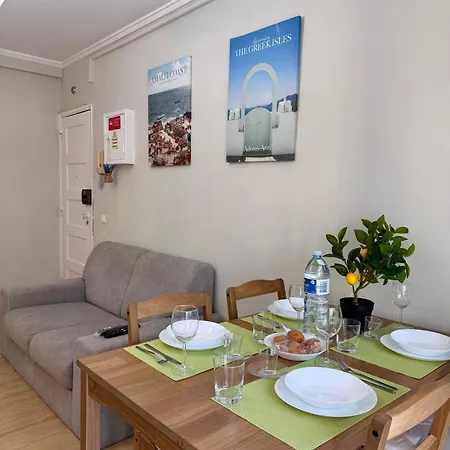 Appartement 2br - Near & Cascais - Sleeps 4 Estoril
